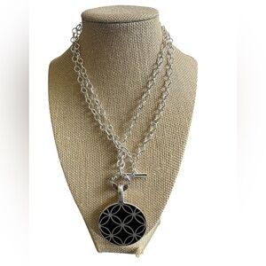 Premier Designs Vintage Black and Silver Reversible Disk Pendant Necklace